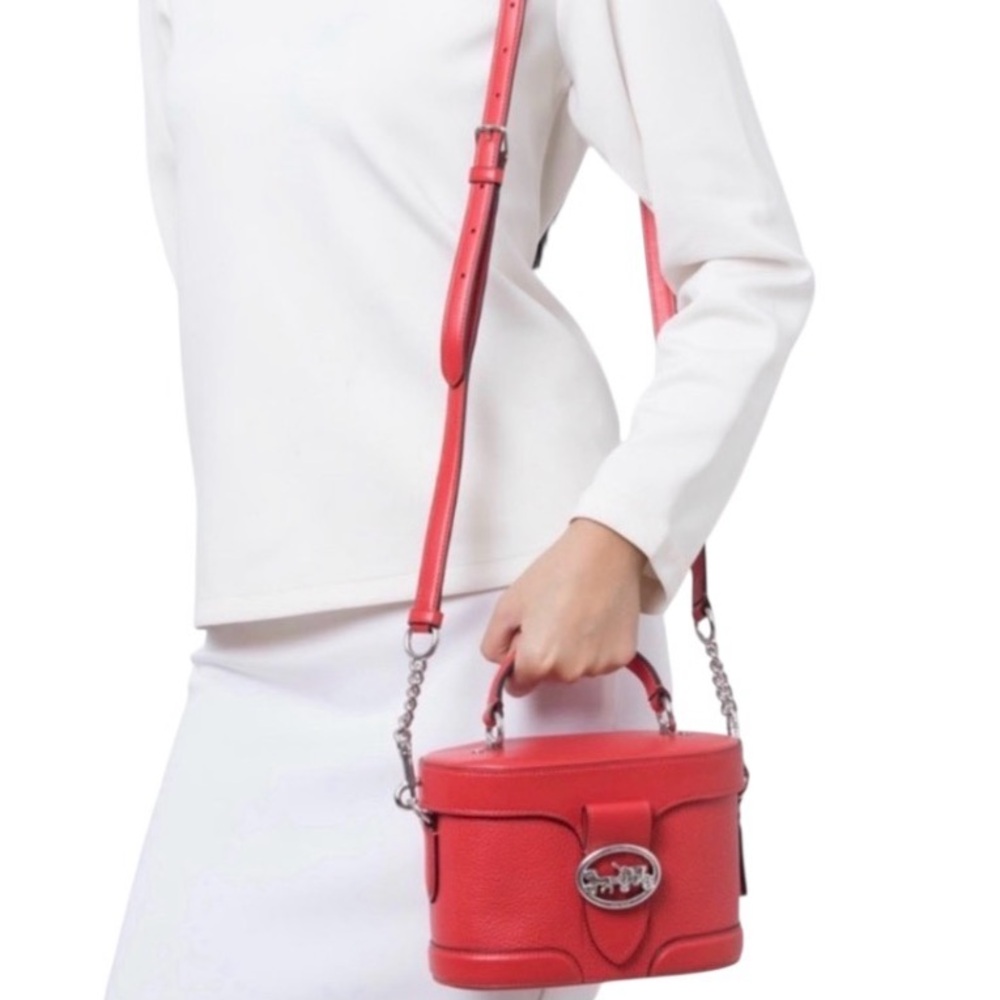 LIKE NEW COACH RED GEORGIE GEM CROSSBODY WITH SILVER HARDWARE